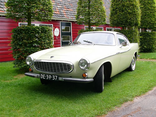 Volvo P1800 S